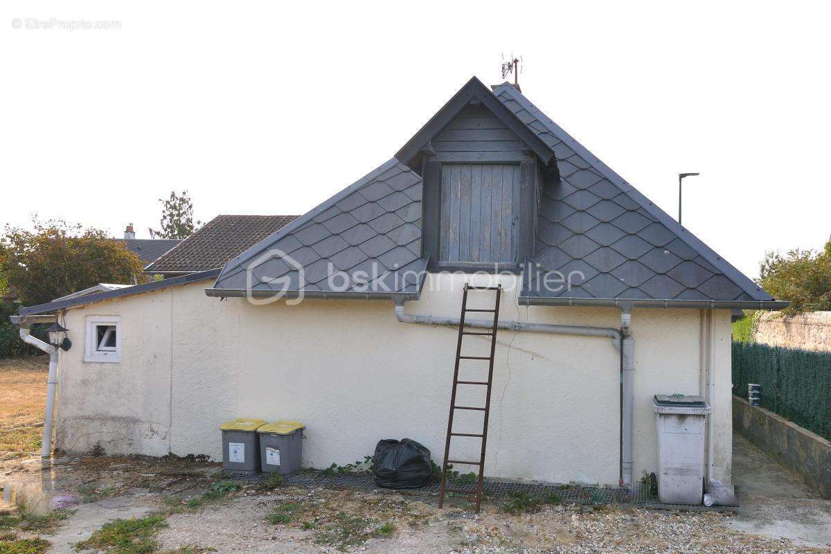 Norville : Maison à rénover - photo 3