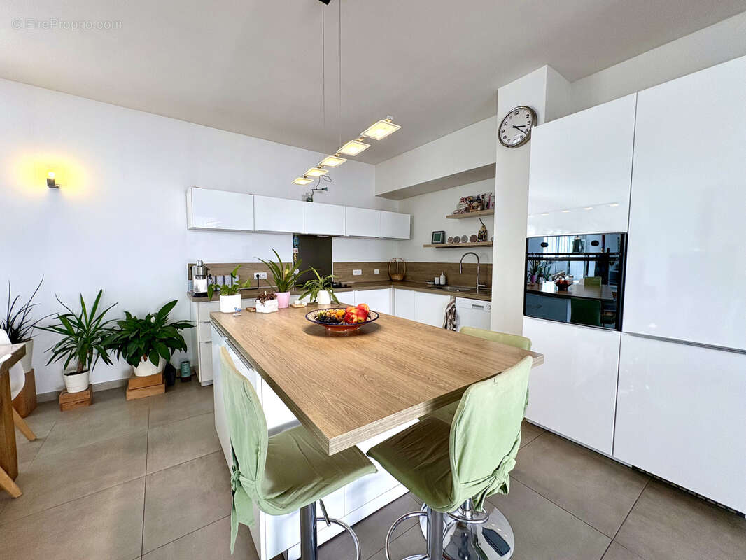 Appartement à LEVENS