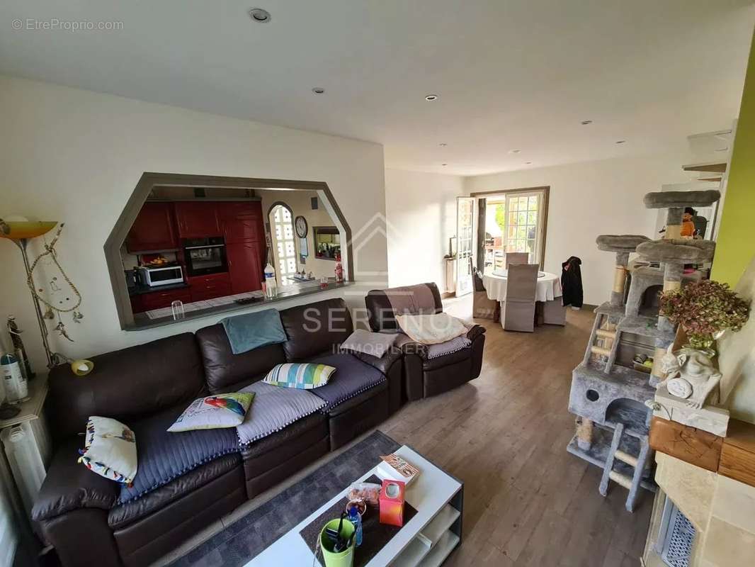 Maison à NEUILLY-SUR-MARNE