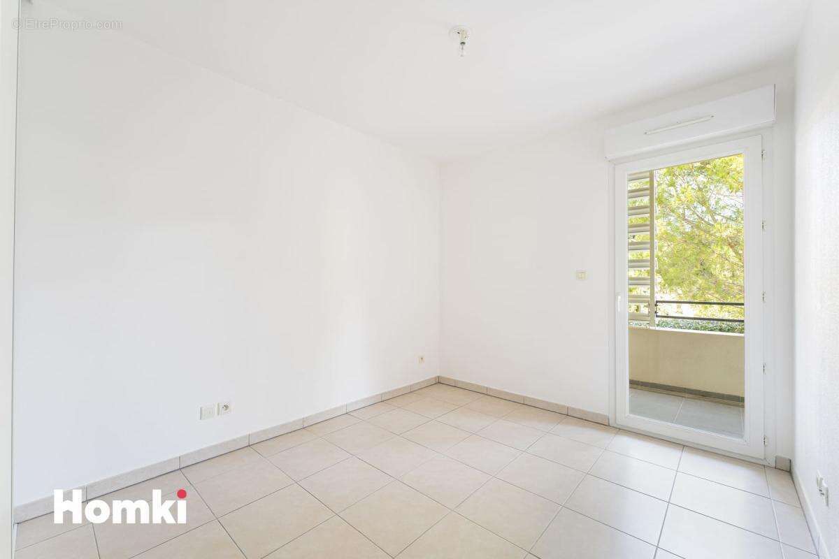 Appartement T2 de 46 m2 avec box - photo 7