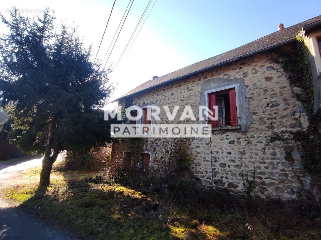 Maison à ARLEUF