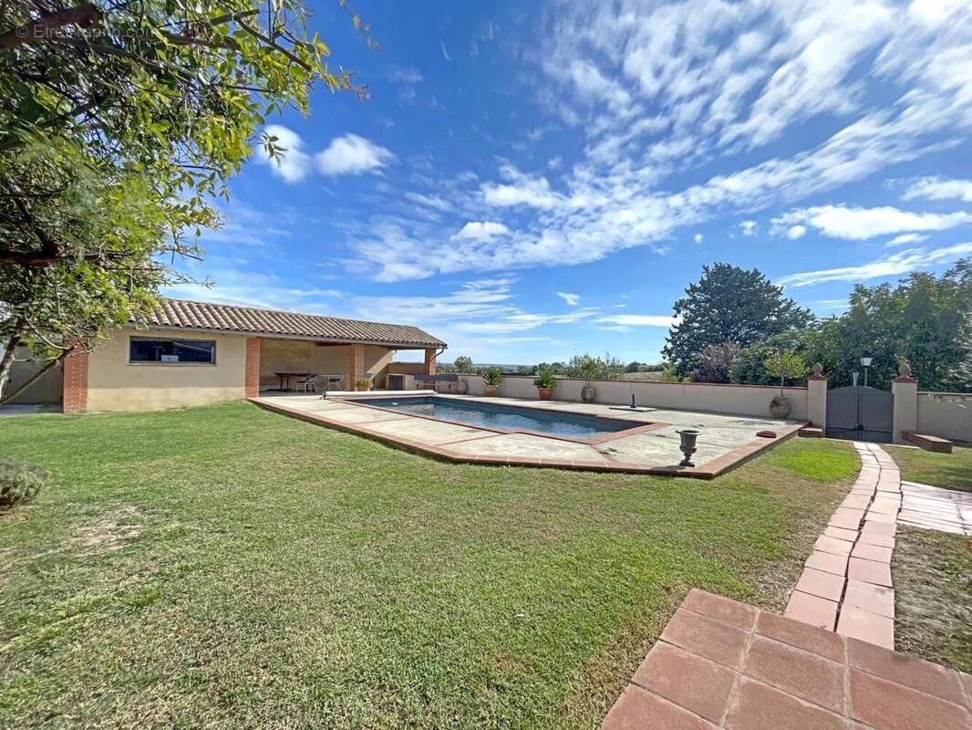 Photo 8 - Maison à DREMIL-LAFAGE