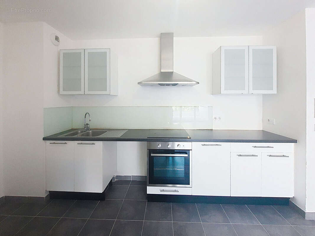 Appartement à MARSEILLE-12E