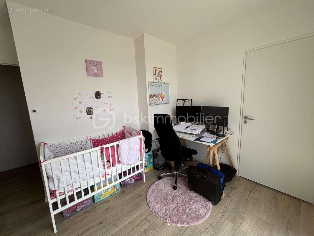 Appartement à SAINT-CYR-SUR-LOIRE