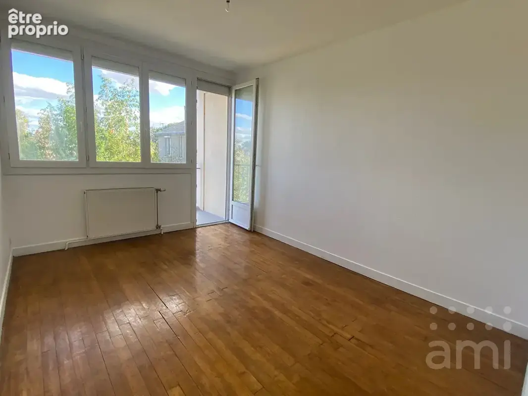 Appartement Niort 3 pièces -75 m2 - photo 6