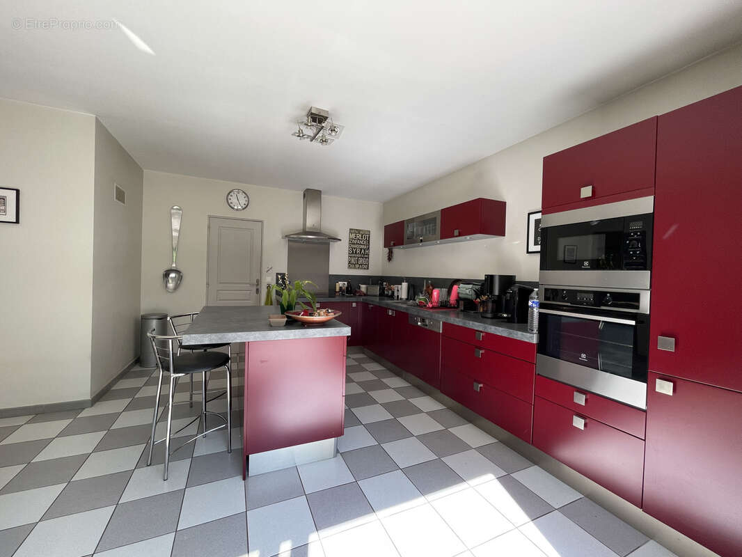 Maison à LA ROCHETTE