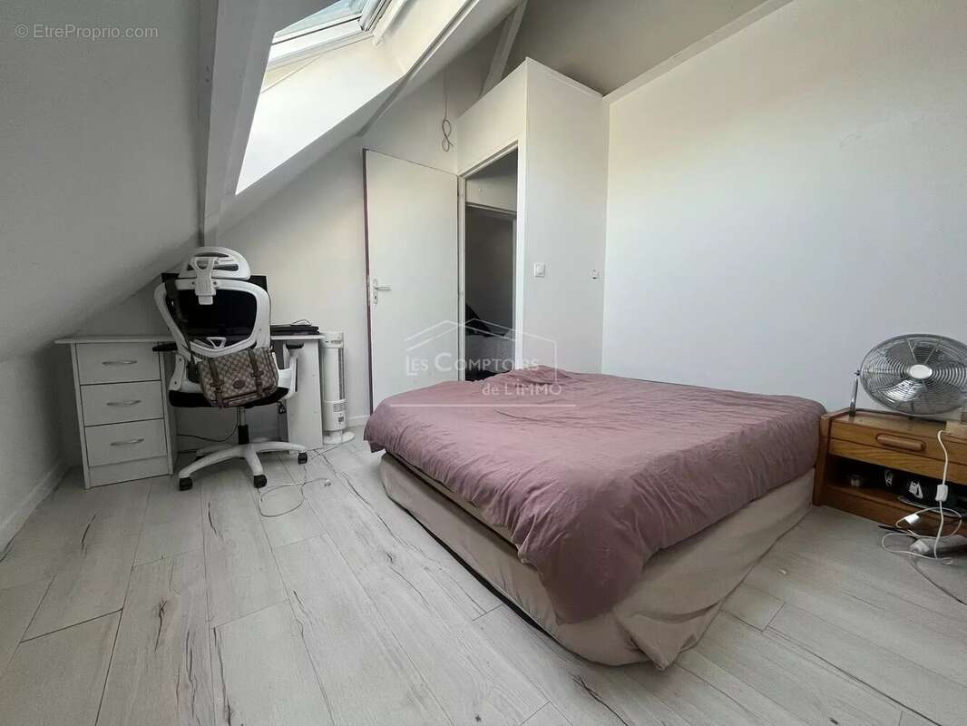 Trignac, Maison en pierre 4 chambres - photo 8