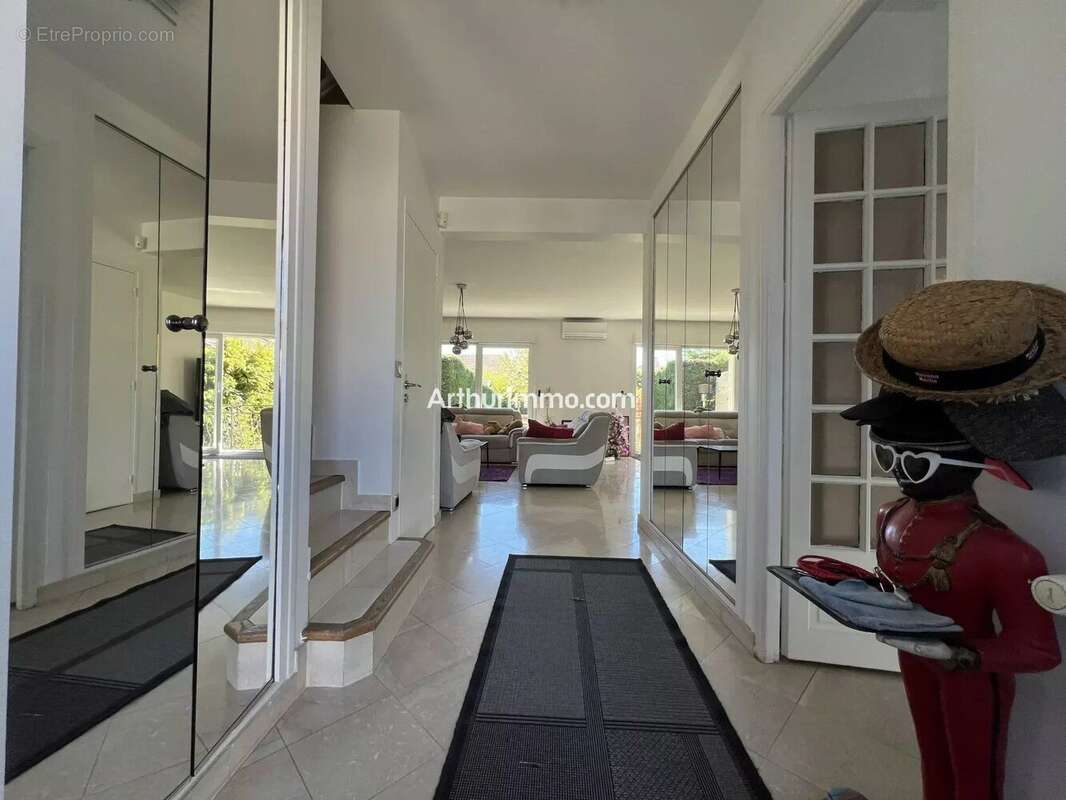 Maison à SUCY-EN-BRIE