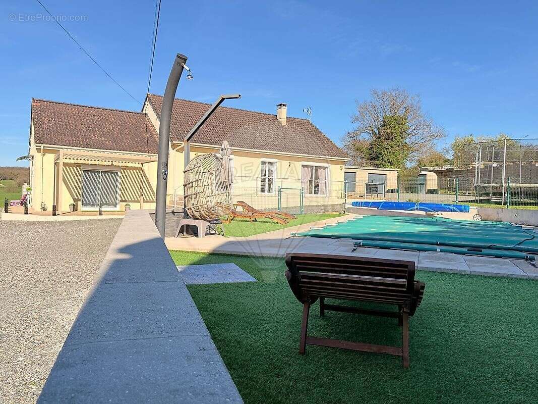 Maison à SAINT-OUEN-SUR-LOIRE