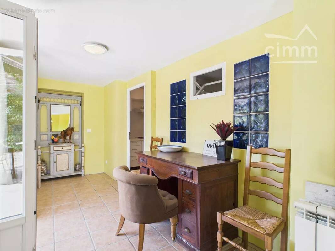 Maison à MOLIERES-SUR-CEZE