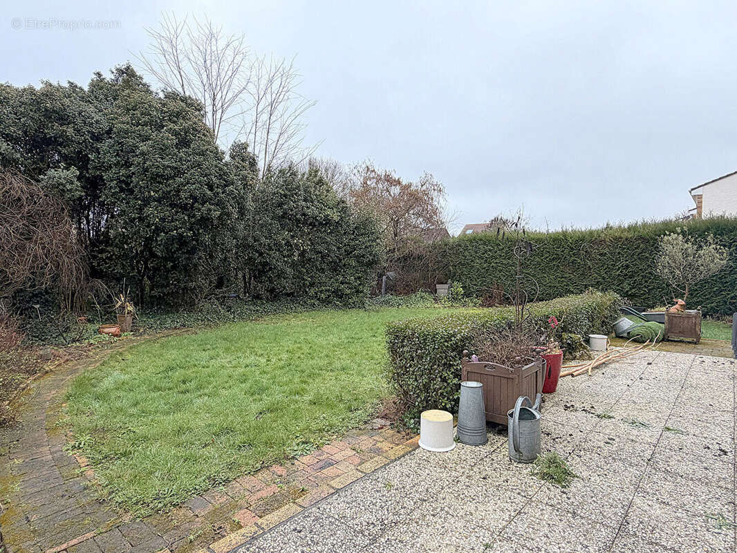 Maison à MONTIGNY-LE-BRETONNEUX