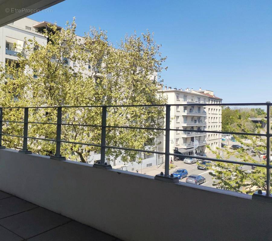 Appartement à VILLEURBANNE