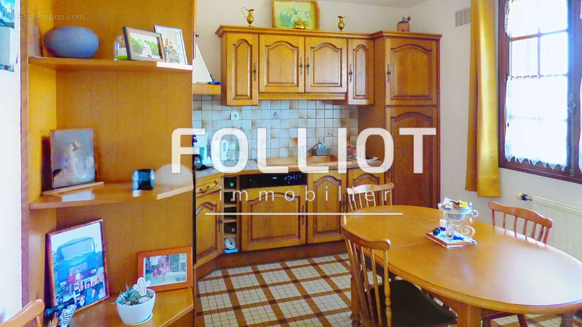 Maison sur sous-sol complet A Vendre En Viager Occupé - photo 16