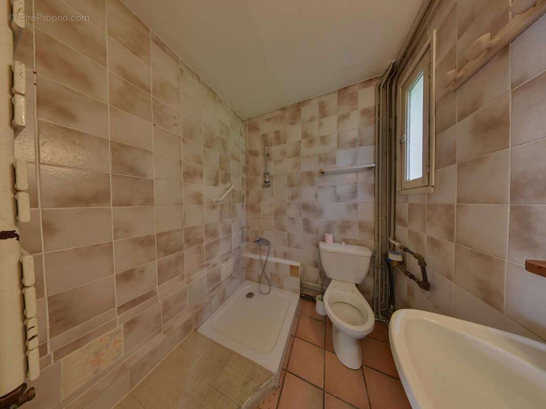 Maison à ECHIROLLES