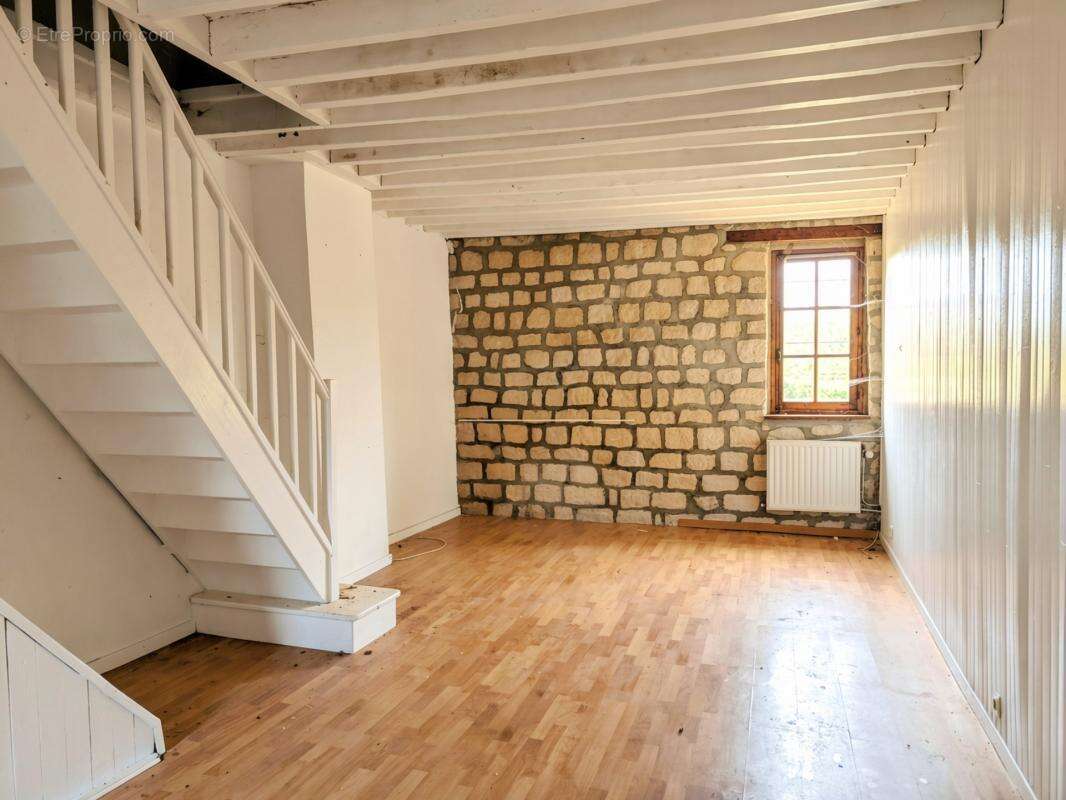 Maison à AUVERS-SUR-OISE