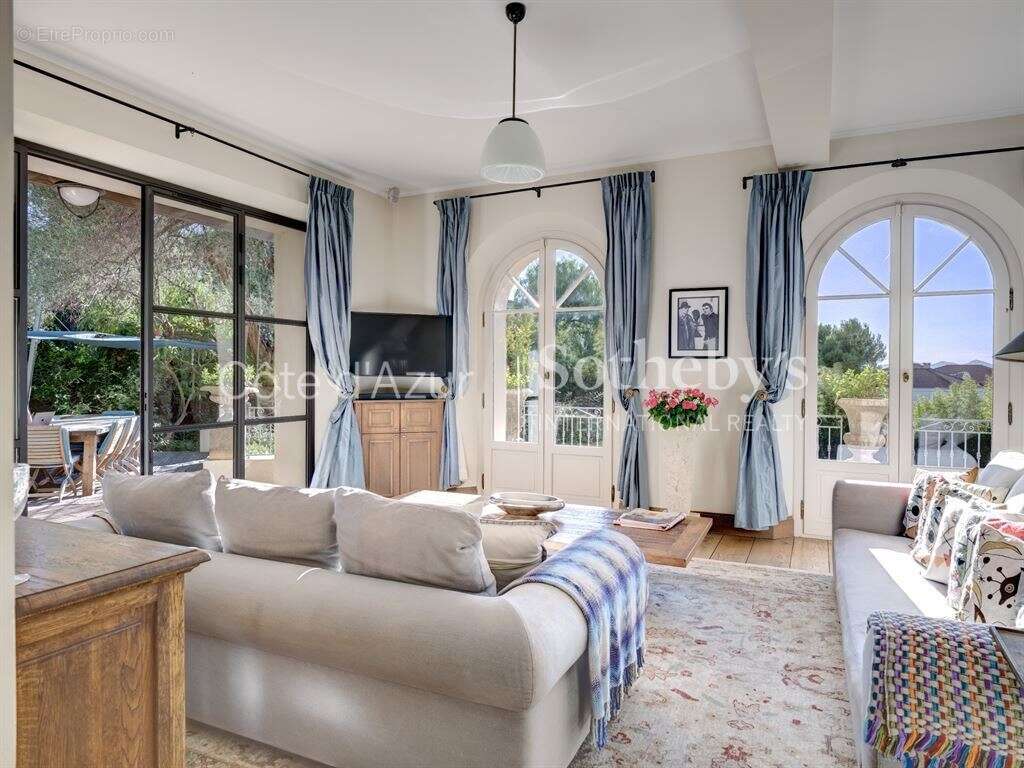 Maison à ANTIBES