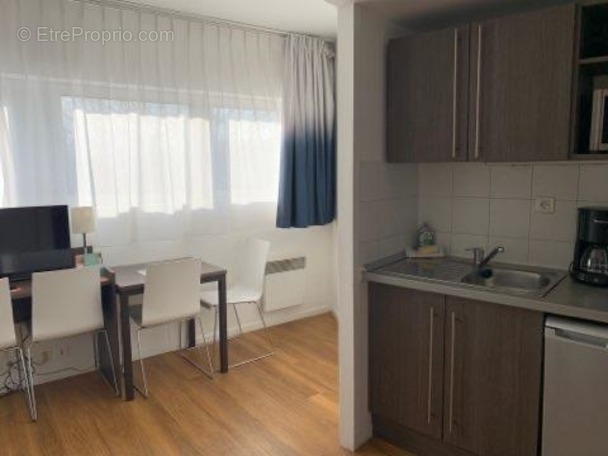 Appartement à PARIS-19E