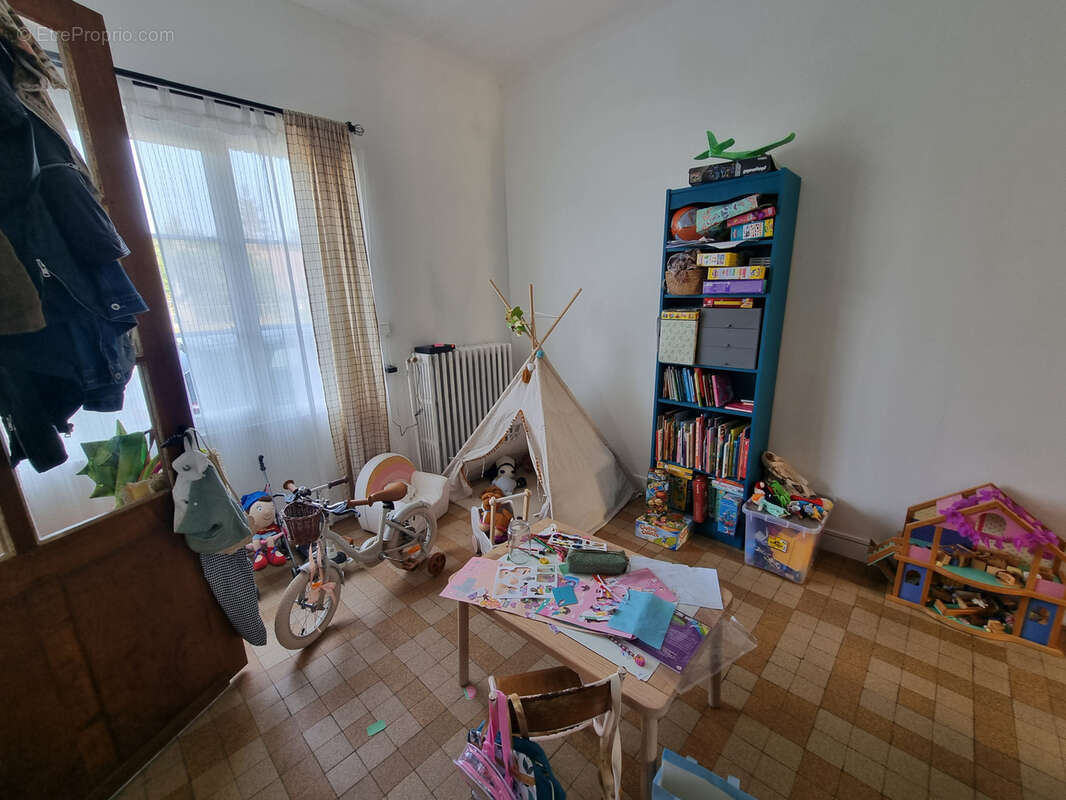 Maison à L&#039;ETOILE