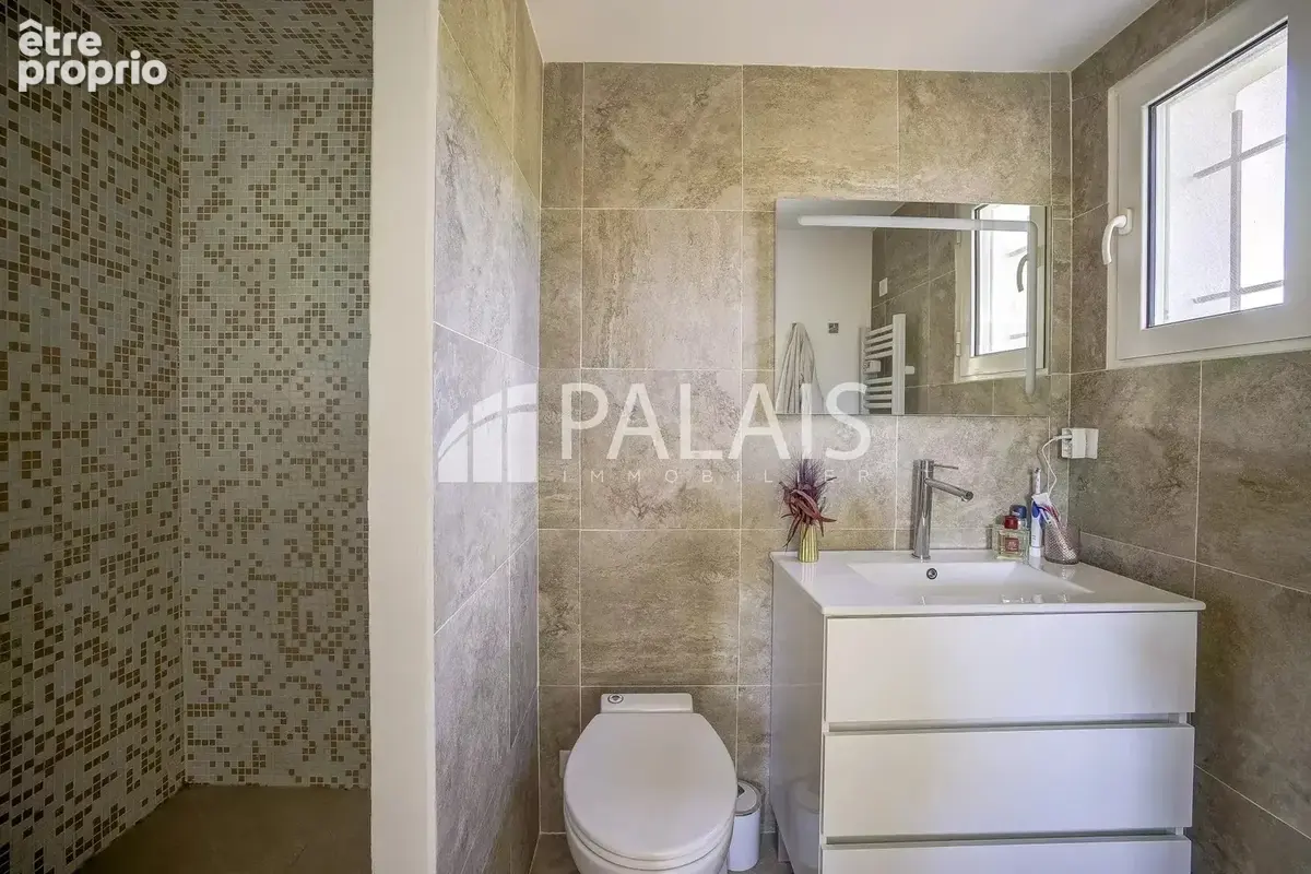 Villa 4P 140 m2 + 60 m2 garage - photo 16