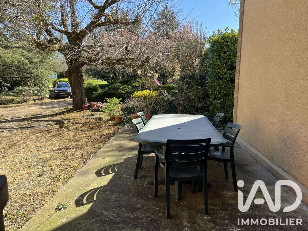 Maison 310 m² à Manciet  - photo 7