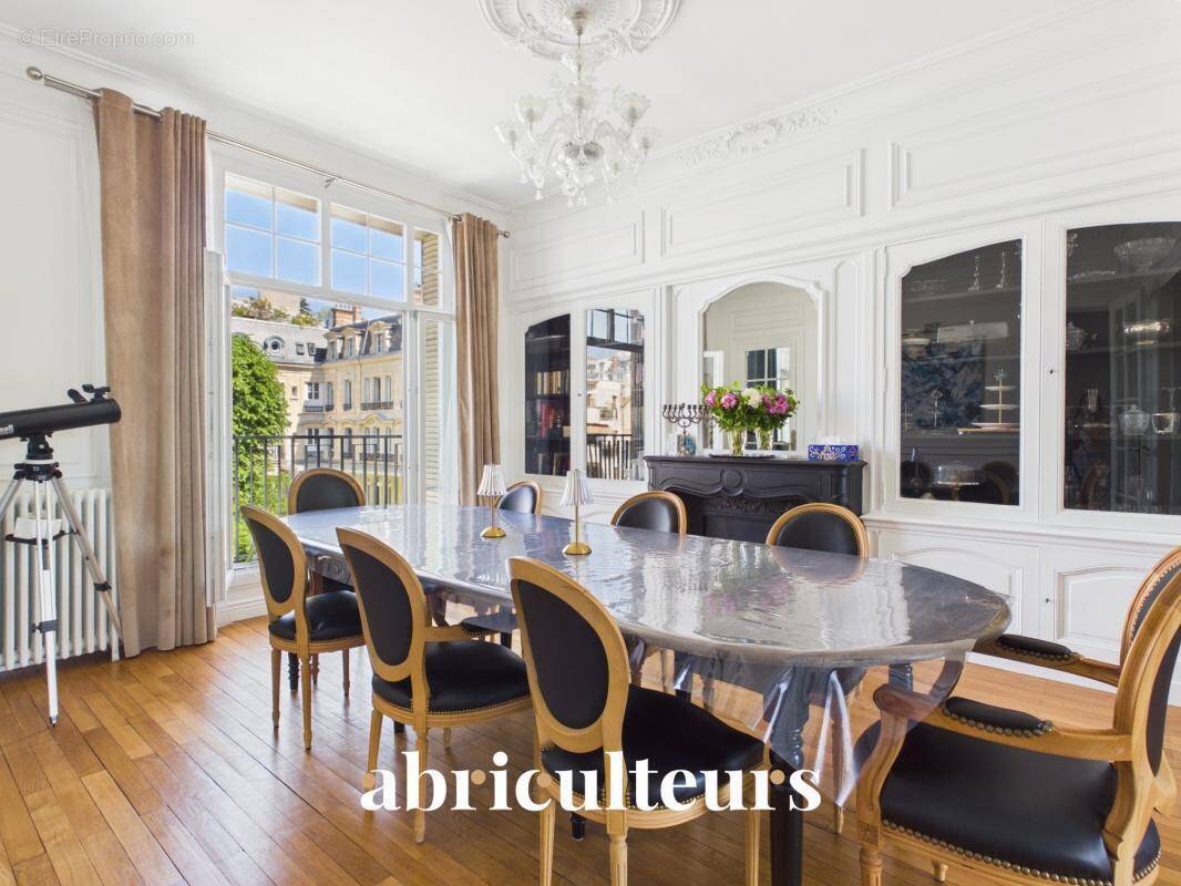 Appartement à SAINT-MANDE