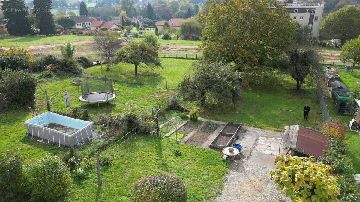 Maison à LA BATIE-MONTGASCON