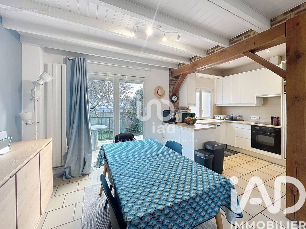 Photo 1 - Maison à LE BOURGET