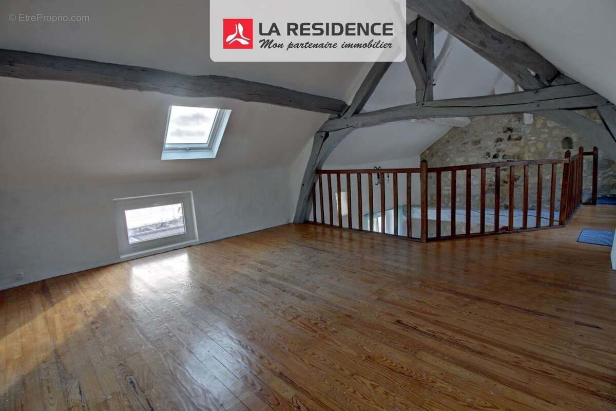 Maison à CONFLANS-SAINTE-HONORINE