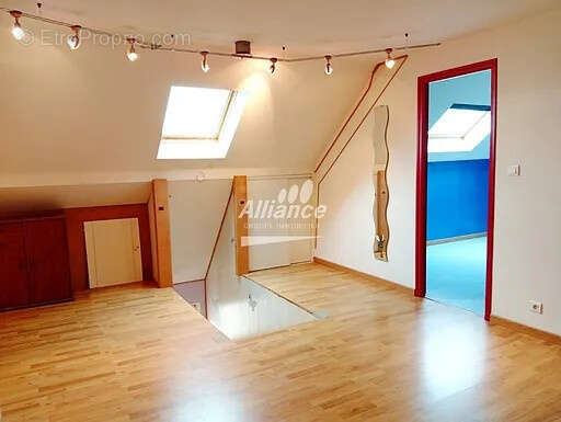 Maison à FRAHIER-ET-CHATEBIER