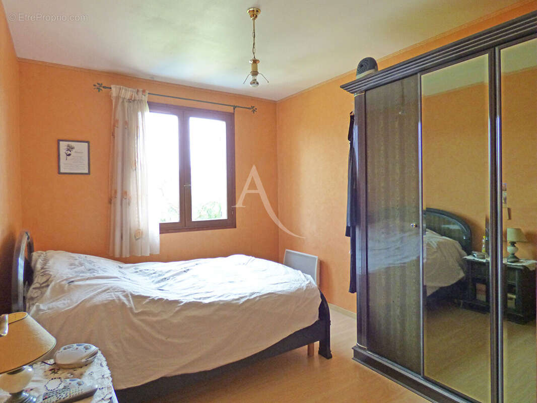 Maison à NEUILLY-SUR-MARNE