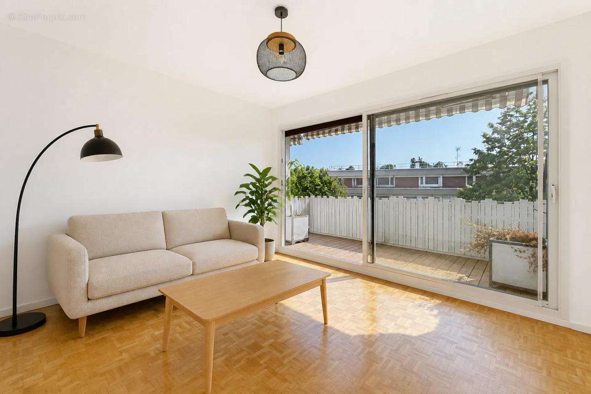 Appartement 3 pièces de 75 m² avec exceptionnel balcon de 19 m² - photo 6