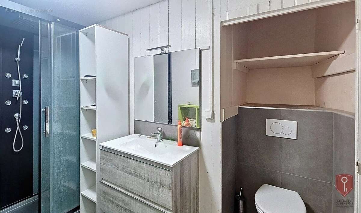 Maison à VILLE-LA-GRAND