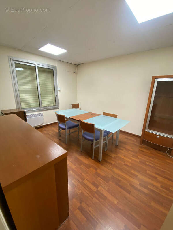 12 Km LA FERTE BERNARD, local d'activité 580 m² au sol - photo 4