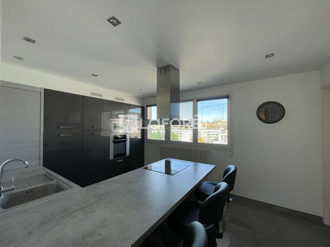 Appartement à LONS-LE-SAUNIER