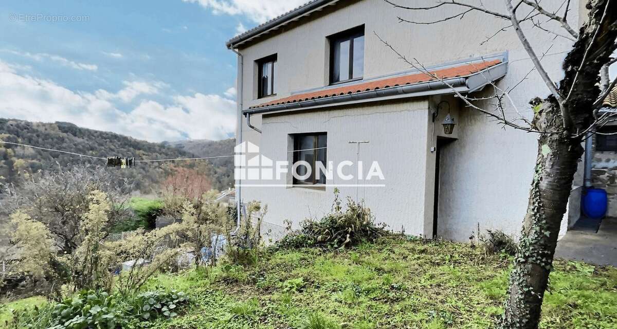 Maison à SAINT-ETIENNE