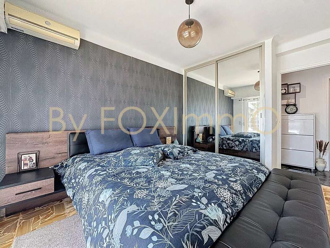 Appartement à VILLENEUVE-LOUBET