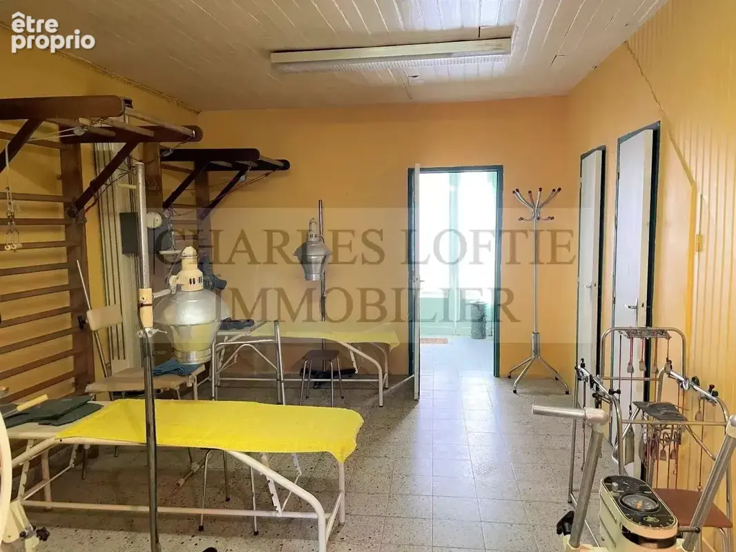 Maison de village mitoyenne avec cour et terrasse - photo 4