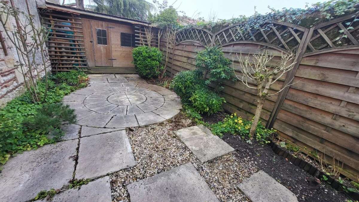 Maison à SAINTE-FOY-LA-GRANDE