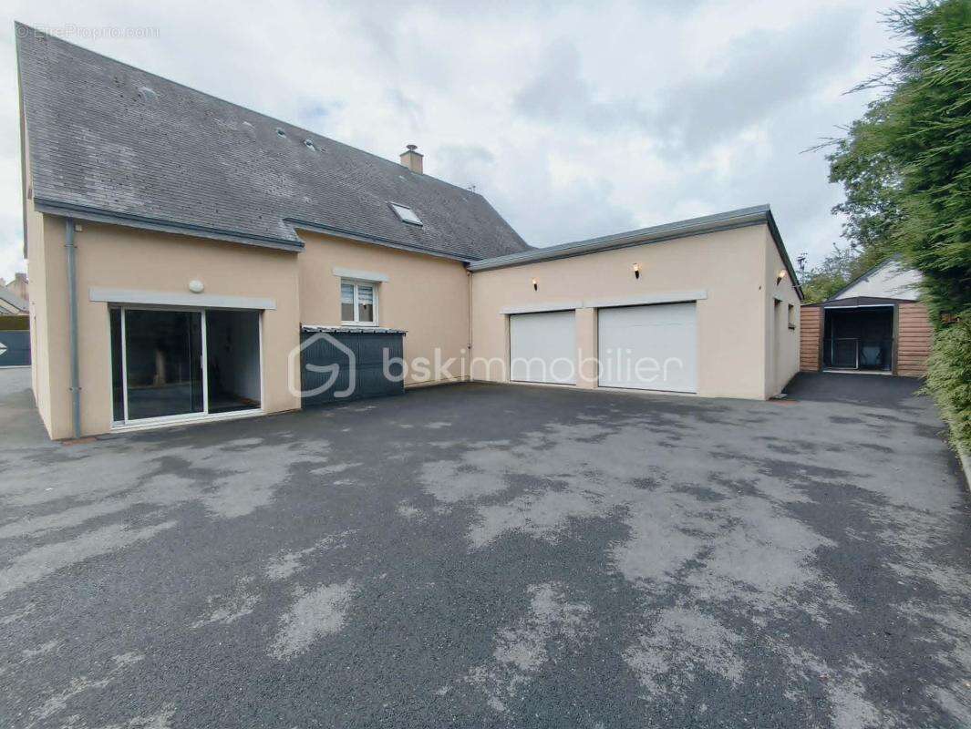 Maison à CARENTAN