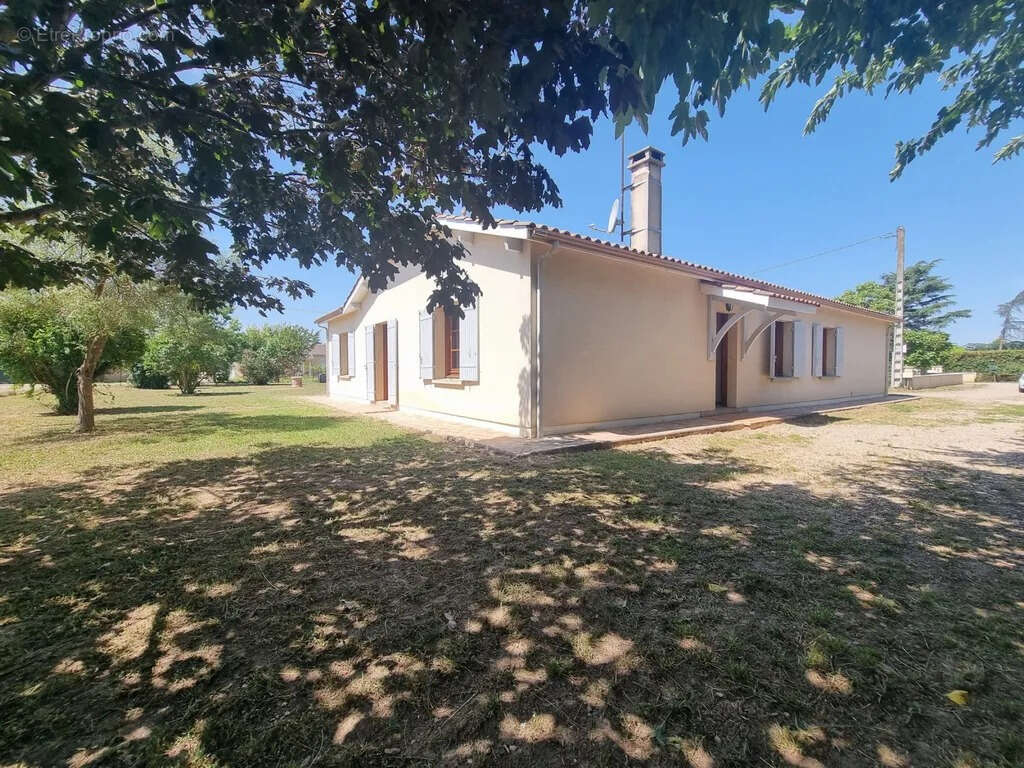Maison à SAINTE-BAZEILLE