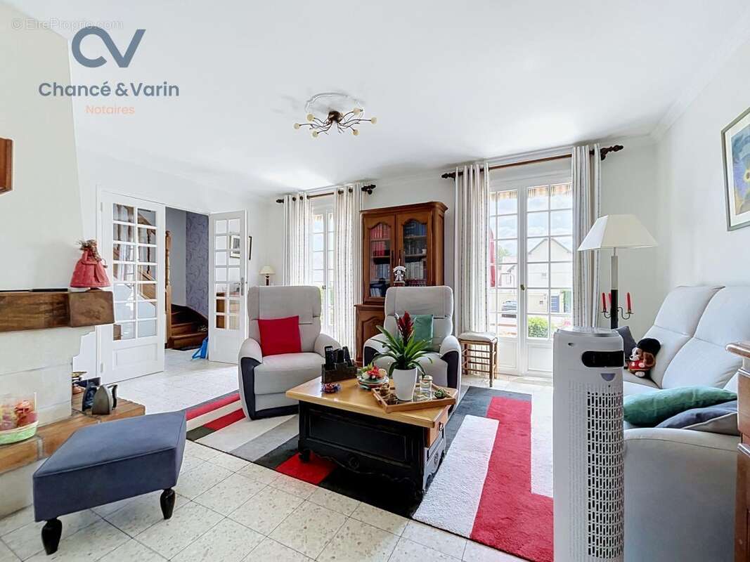 Maison 128 m² à Ouilly-Le-Vicomte  - photo 4