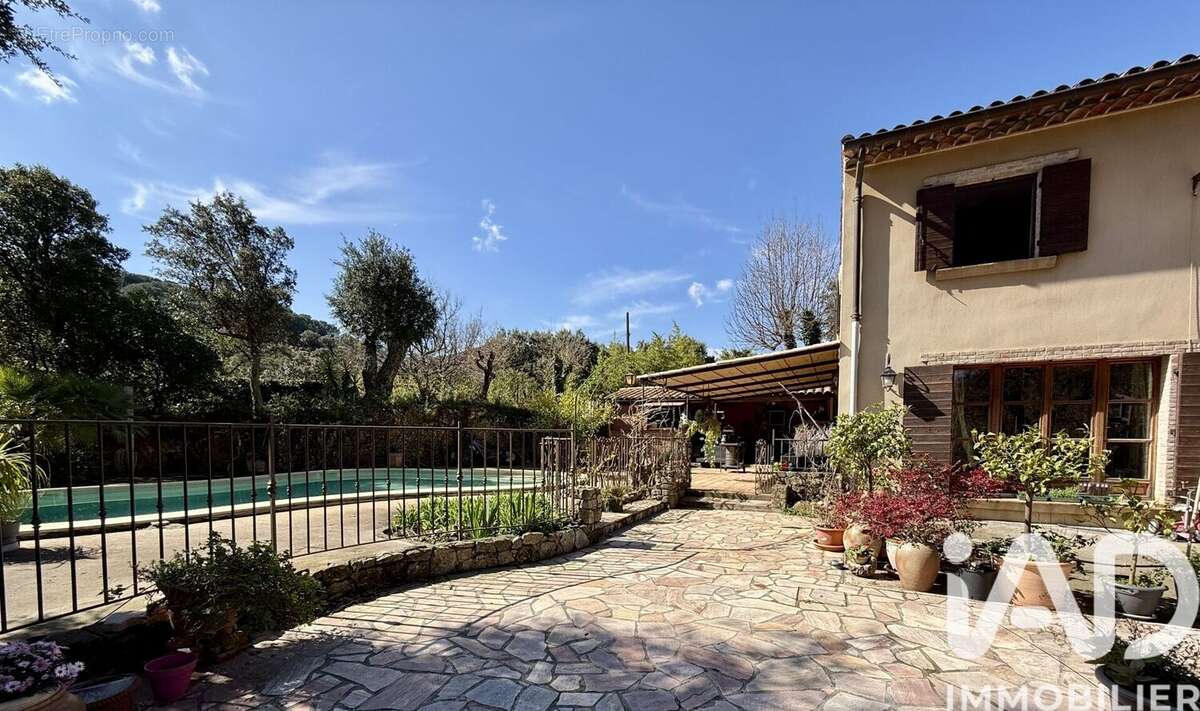 Photo 4 - Maison à PLAN-DE-LA-TOUR