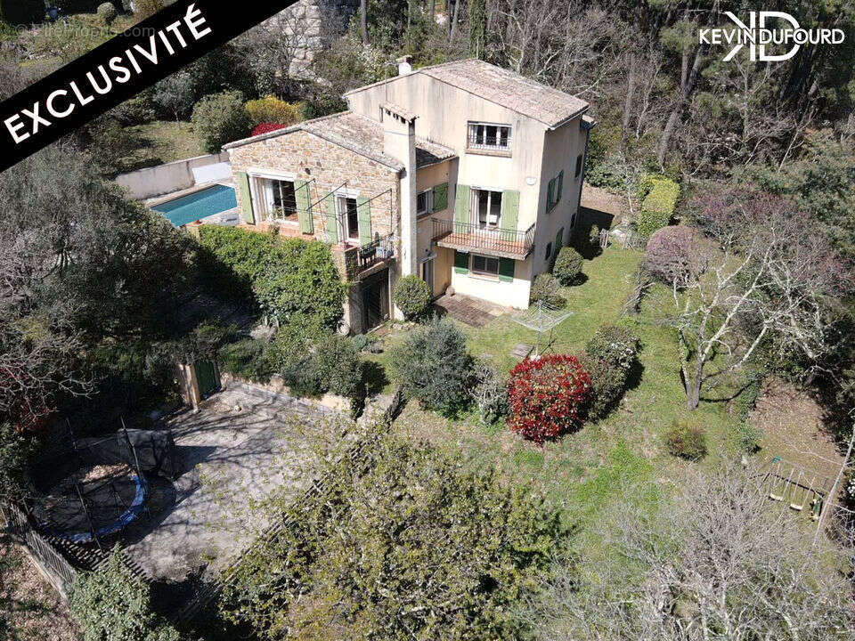 Maison à UCEL