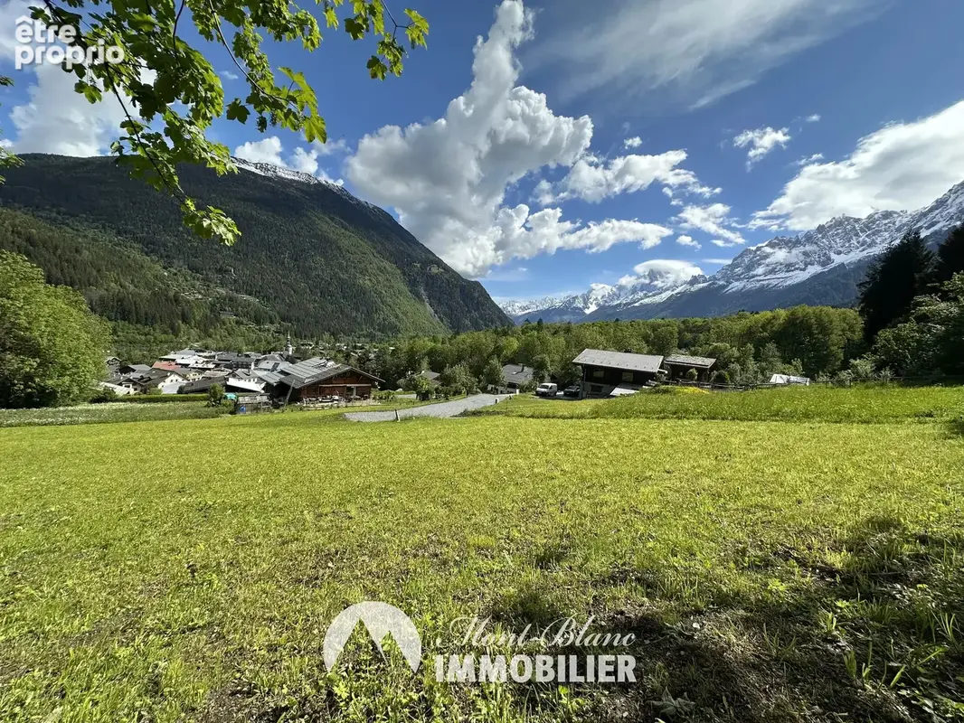 Terrain à bâtir de 770 m² – Centre des Houches - photo 3