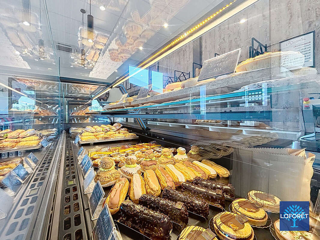 Commerce à SAIZERAIS