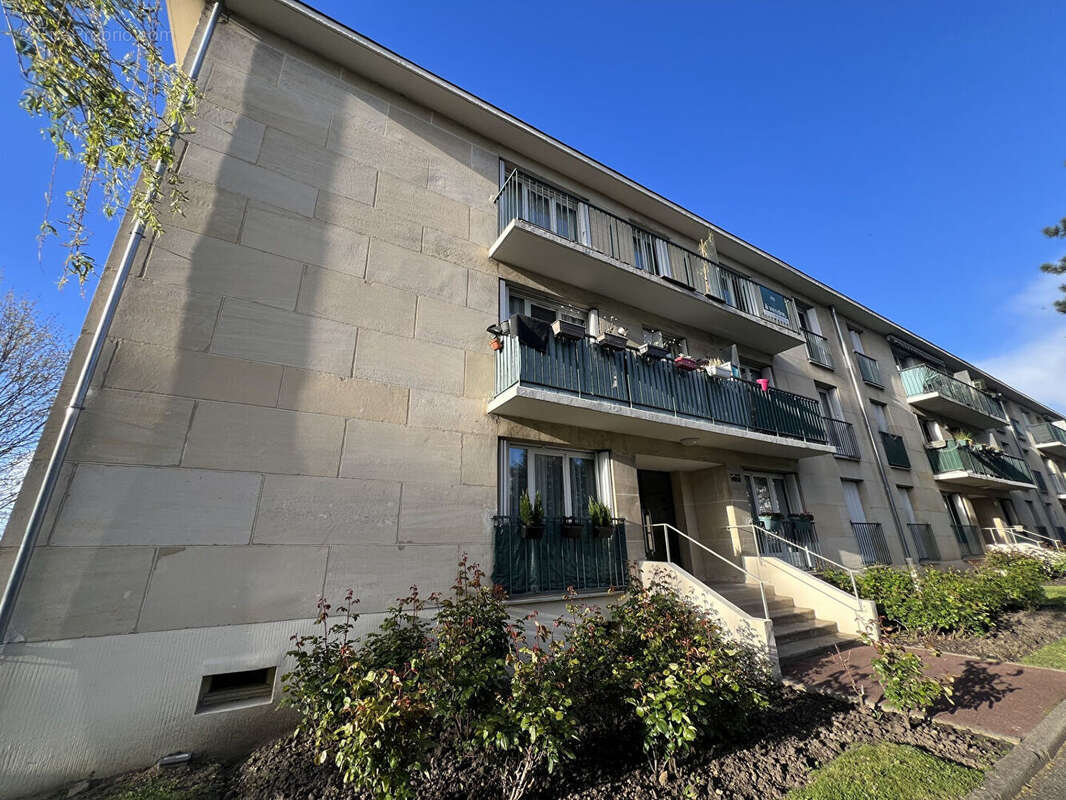 Appartement à SAINT-BRICE-SOUS-FORET