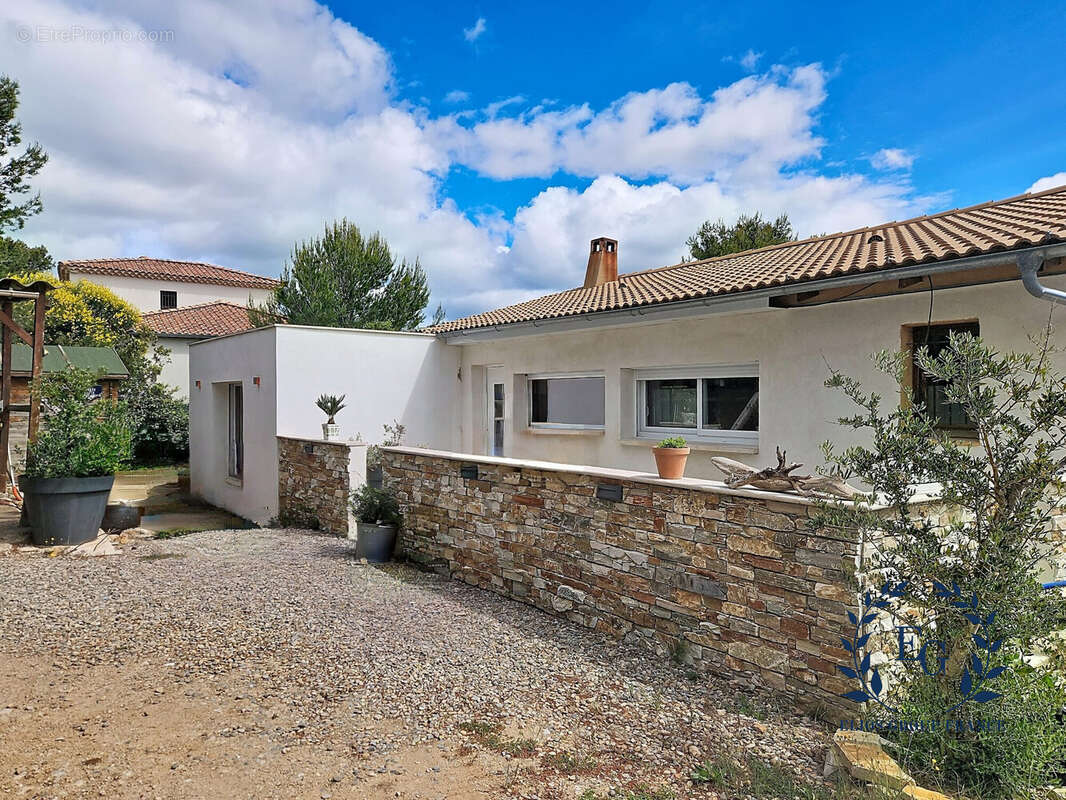 Maison à PLAN-D'AUPS-SAINTE-BAUME