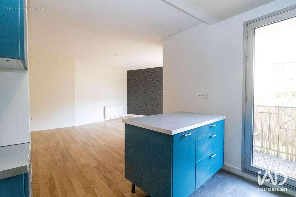 Photo 3 - Appartement à CHARENTON-LE-PONT