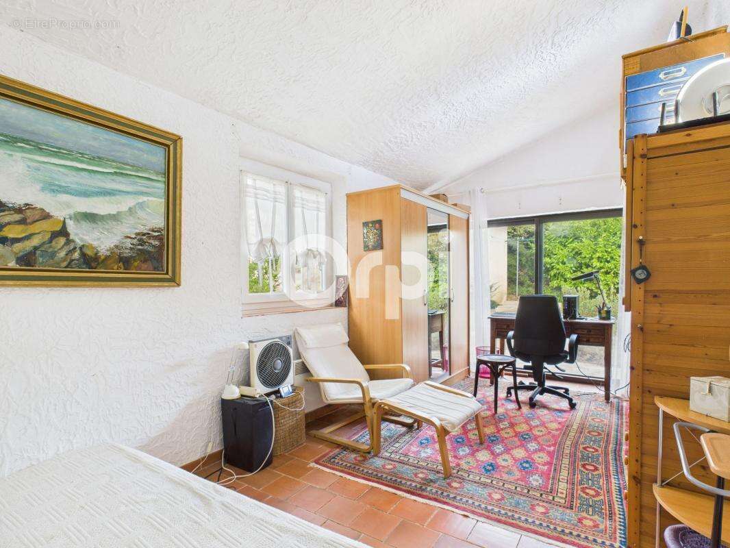 Maison à MONTAUROUX