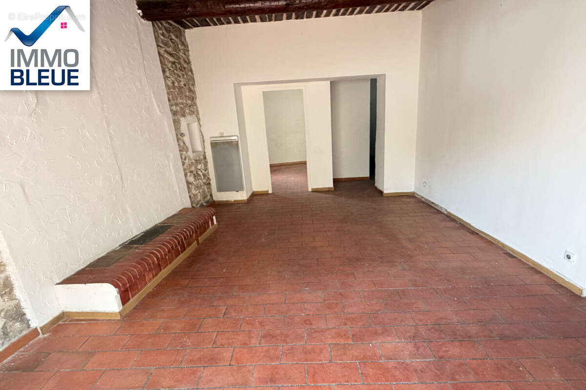 Appartement à ROGNAC